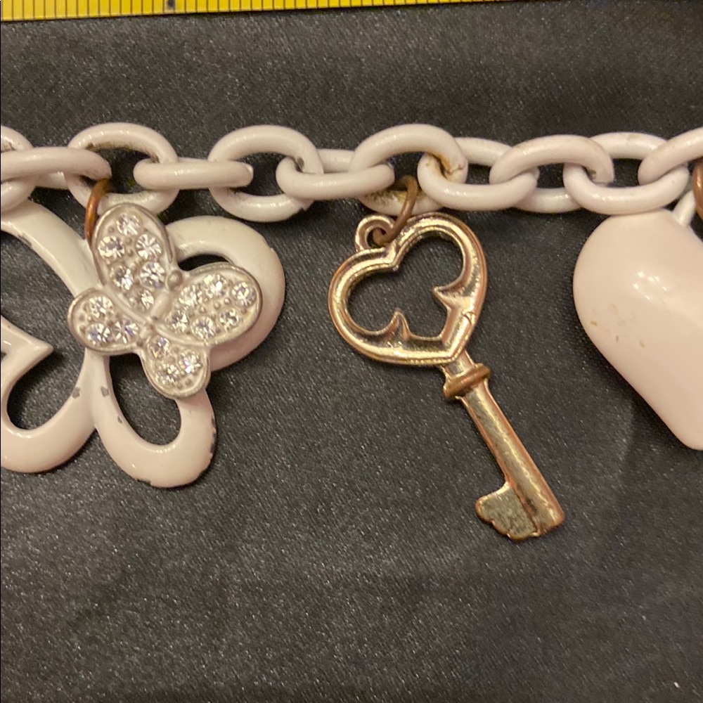 White and Silver Charm Bracelet - Picture 5 of 8